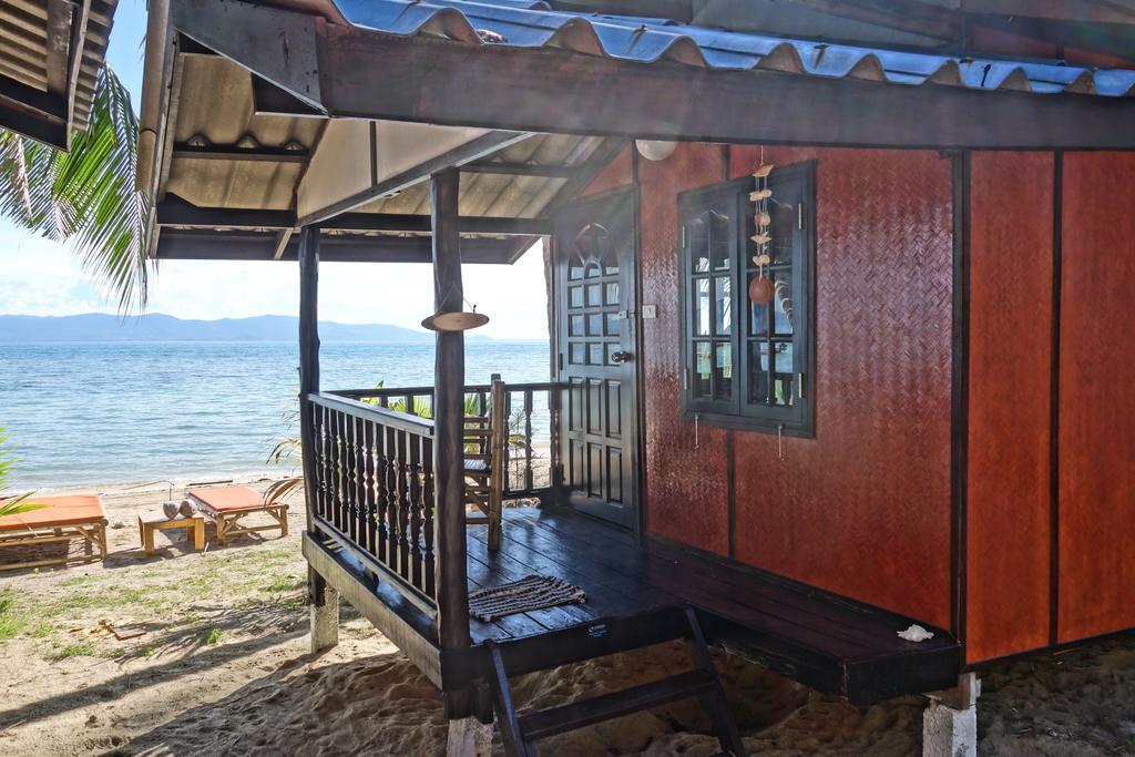 Silvermoon Beach & Jungle Resort パンガン島 部屋 写真